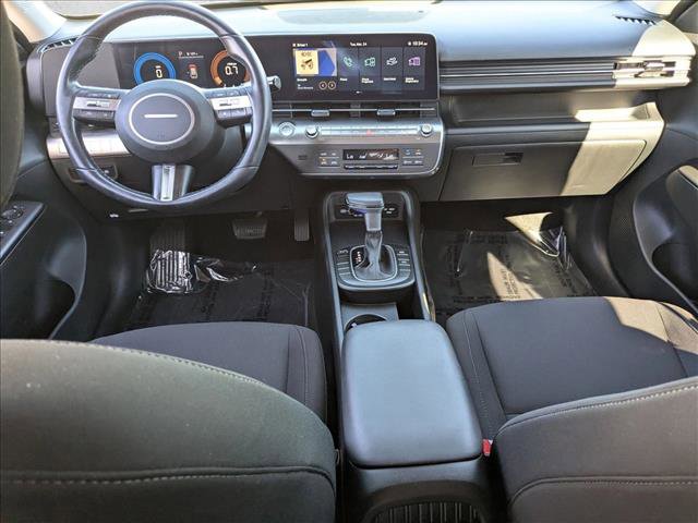 Used 2024 Hyundai Kona SEL image 14
