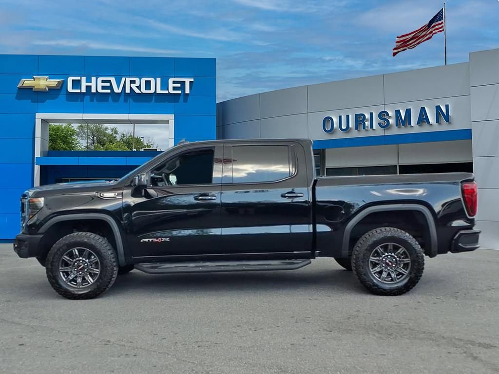 Used 2024 GMC Sierra 1500 AT4X image 4