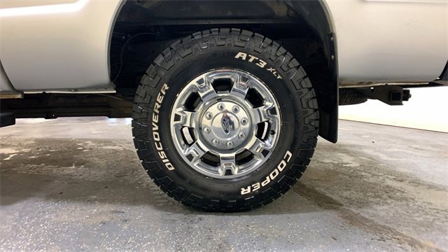 Used 2016 Ford F250 Lariat w/ Chrome Package image 23