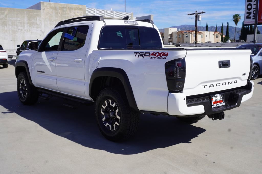 Certified 2022 Toyota Tacoma TRD Off-Road w/ Technology Package image 5