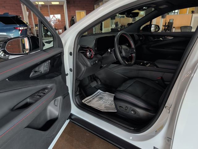 Certified 2024 Chevrolet Blazer EV RS image 10