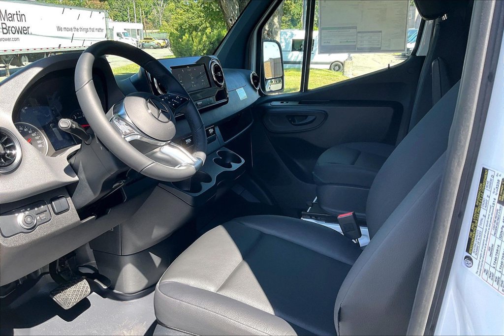 New 2026 Mercedes-Benz Sprinter 2500 image 7