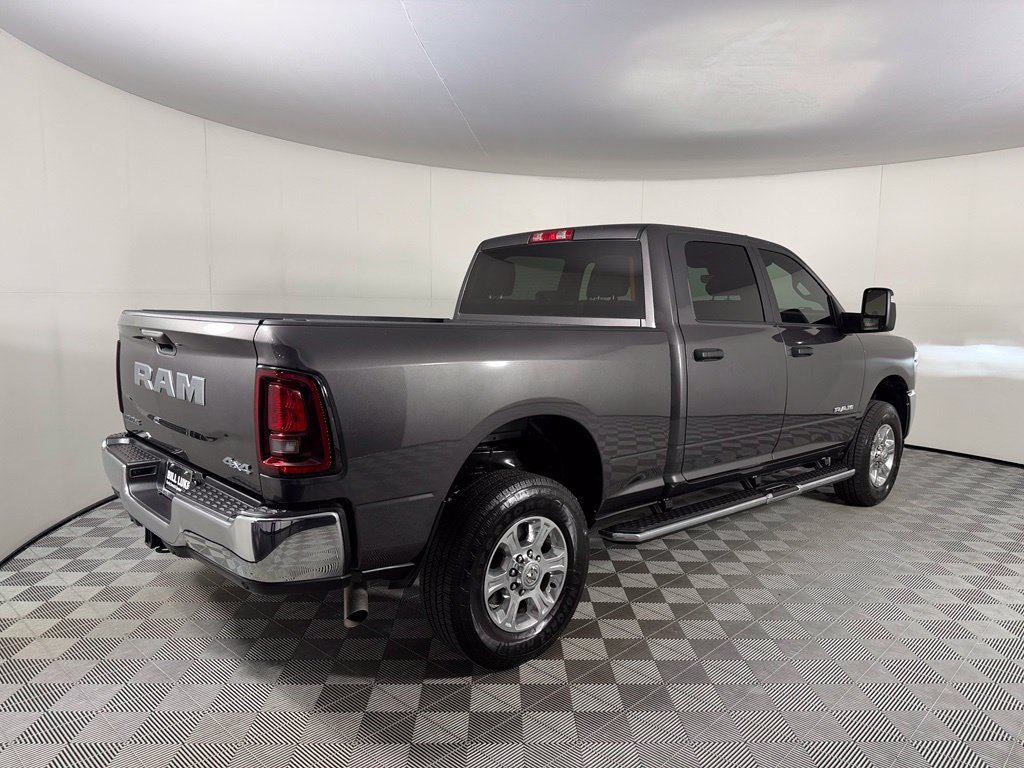 Used 2026 RAM 2500 Big Horn AWD/4WD image 8