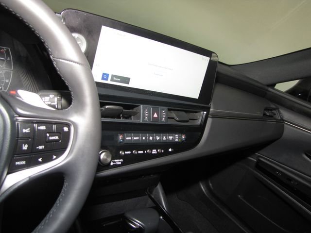 Used 2023 Lexus ES 350 w/ Premium Package image 7