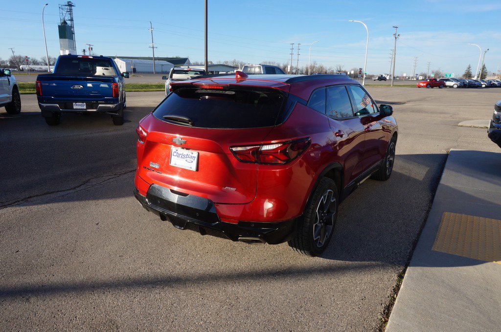 Used 2022 Chevrolet Blazer RS w/ LPO, Cargo Package AWD/4WD image 4