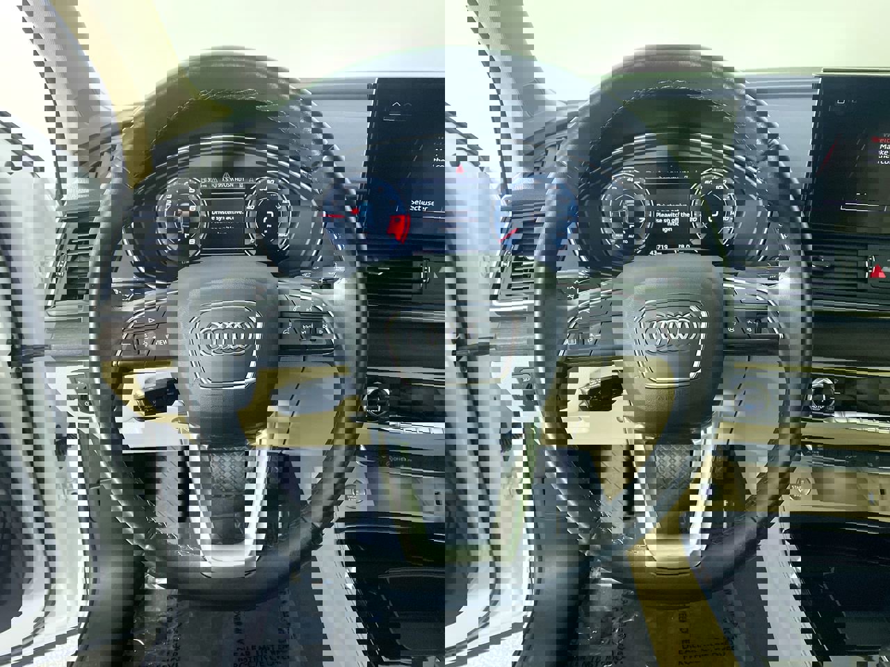 Used 2021 Audi Q5 Premium Plus w/ Premium Plus Package image 13