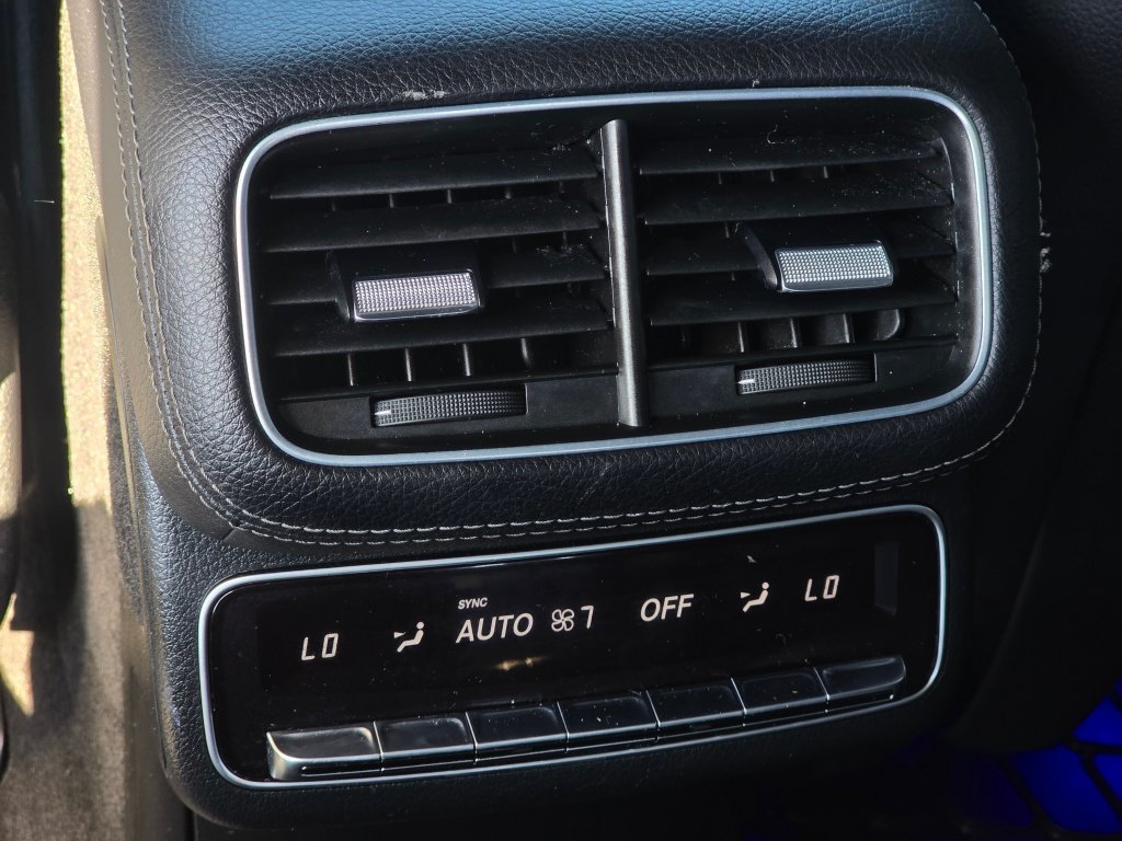Used 2024 Mercedes-Benz GLS 450 4MATIC image 19