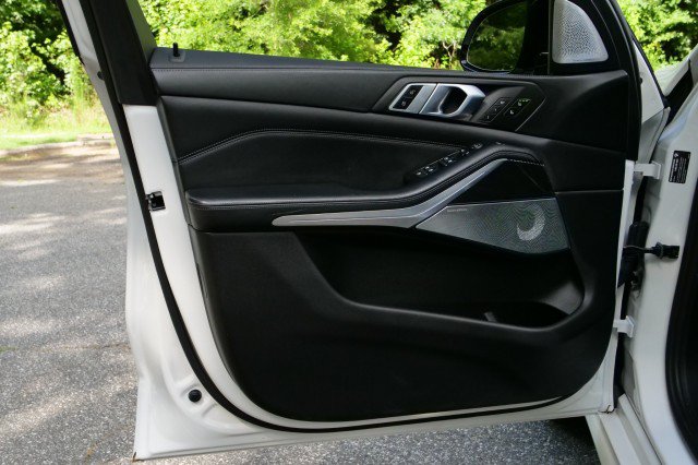 Used 2020 BMW X5 M w/ Executive Package AWD/4WD image 35