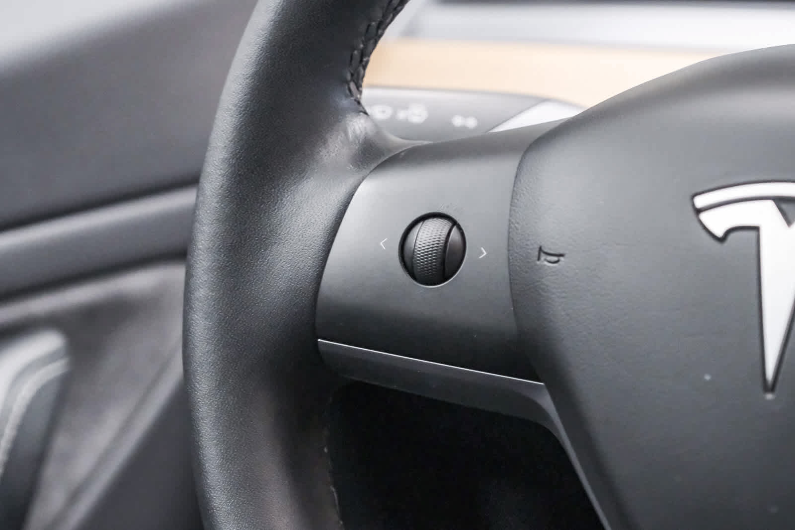 Used 2019 Tesla Model 3 Long Range AWD/4WD image 19