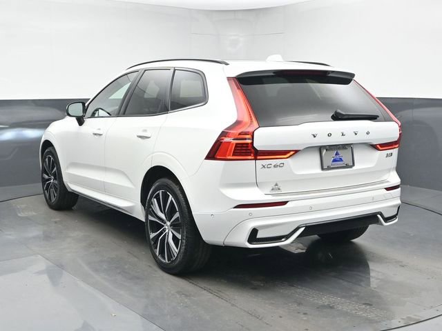 Used 2023 Volvo XC60 B5 Plus w/ Climate Package image 6