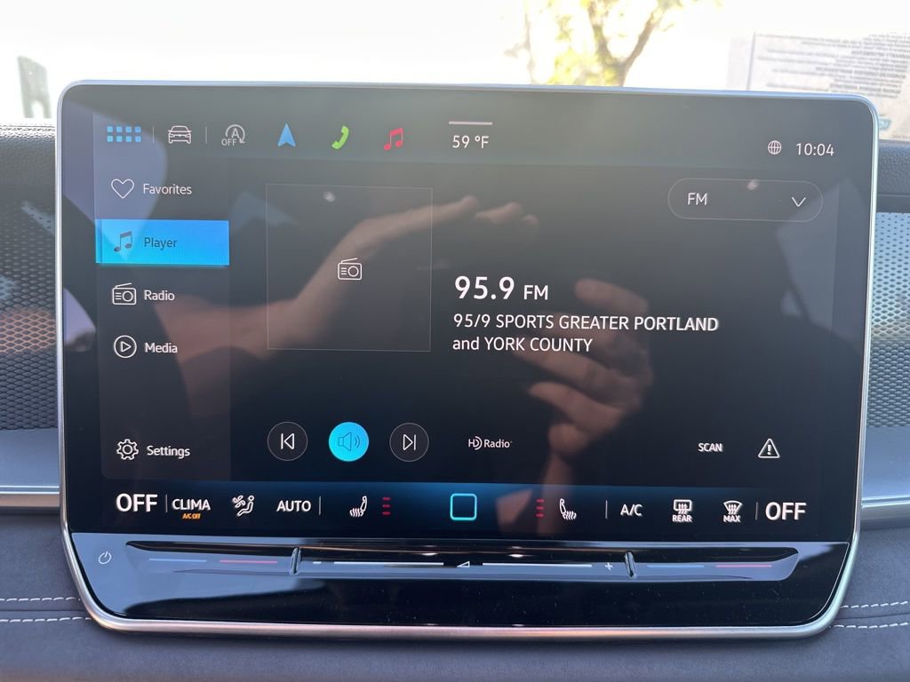 New 2025 Volkswagen Tiguan SE R-Line image 18