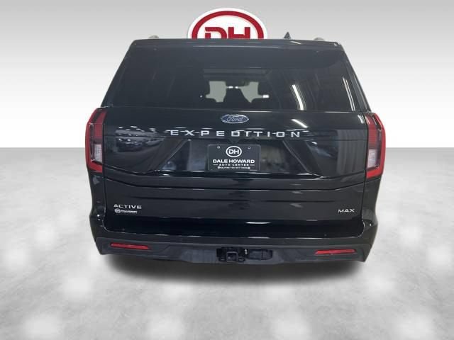 Used 2025 Ford Expedition Max Active AWD/4WD image 11