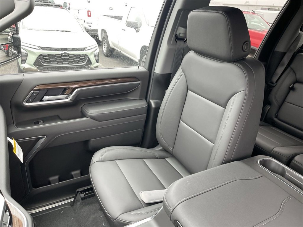 New 2026 Chevrolet Silverado 2500 LT w/ Z71 Chrome Sport Edition image 23