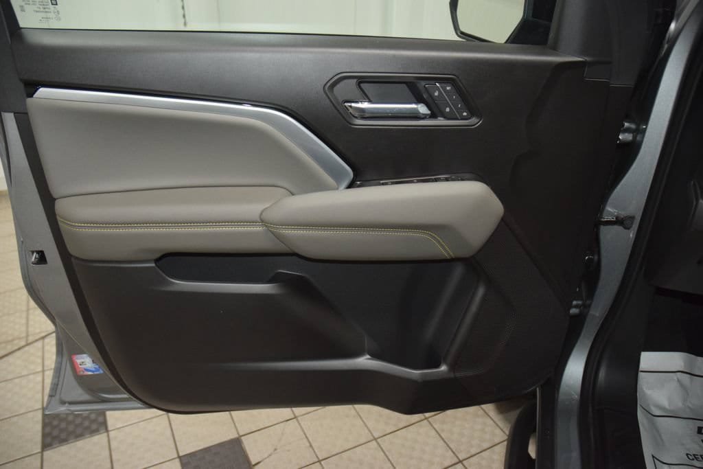 New 2026 Chevrolet Colorado ZR2 w/ Technology Package AWD/4WD image 52