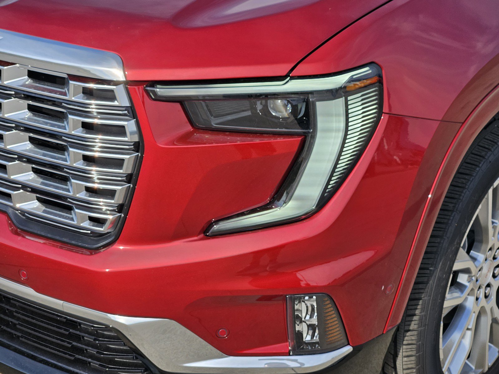 New 2027 GMC Acadia Denali FWD image 5