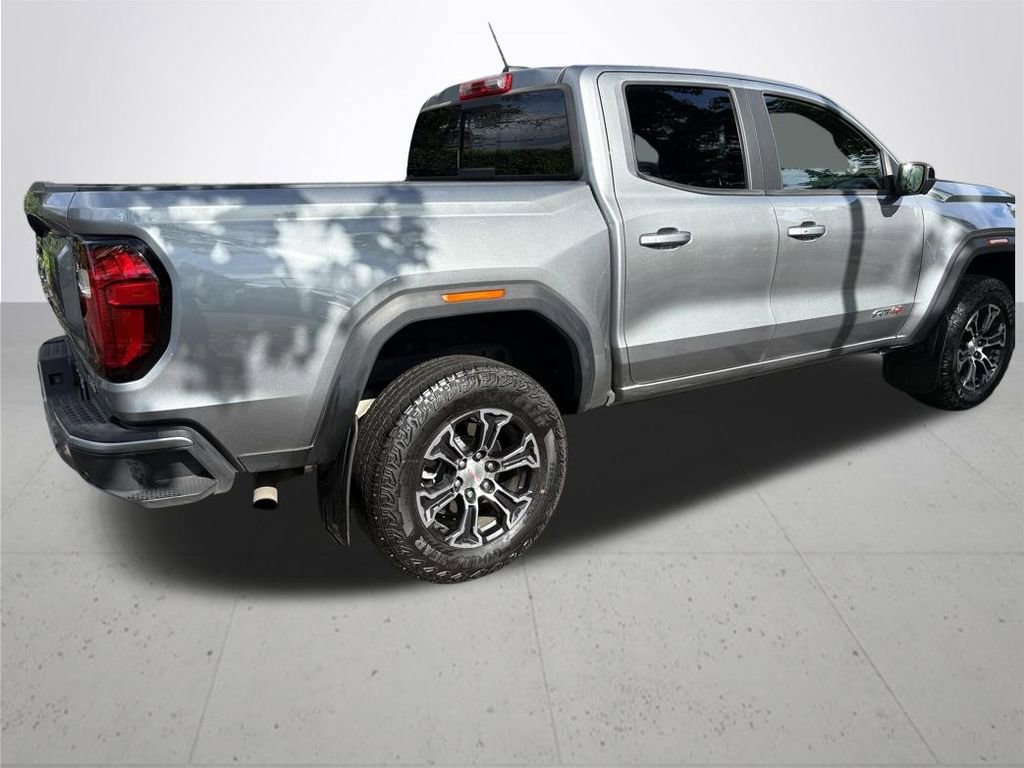Used 2024 GMC Canyon AT4 w/ Technology Package AWD/4WD image 6