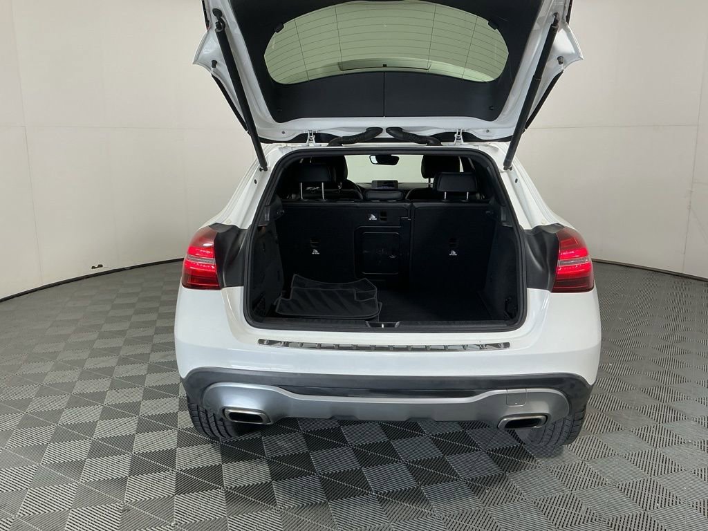 Used 2020 Mercedes-Benz GLA 250 image 27