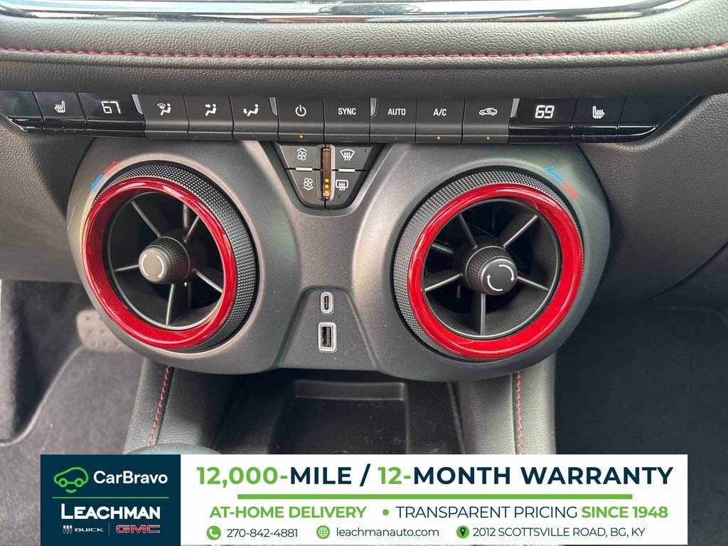 Certified 2025 Chevrolet Blazer RS AWD/4WD image 22