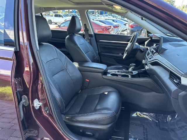 Used 2023 Nissan Altima 2.5 SL FWD image 29