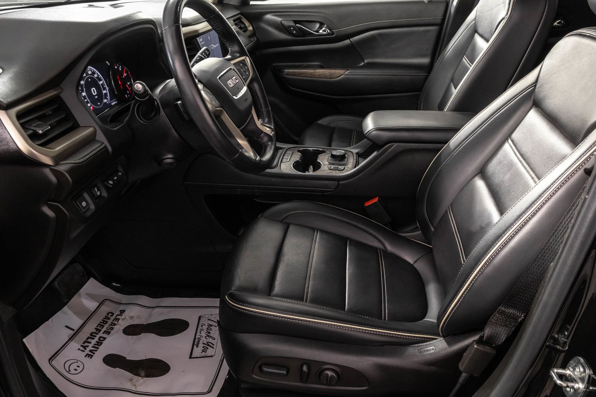 Used 2021 GMC Acadia Denali w/ Denali Ultimate Package AWD/4WD image 7