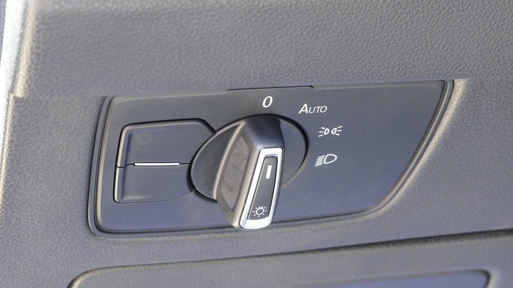 Used 2021 Volkswagen Arteon SE FWD image 15