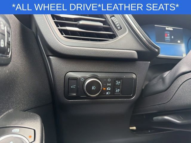 Used 2024 Ford Escape Platinum image 34