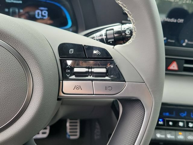 New 2026 Hyundai Elantra SEL Sport FWD image 8