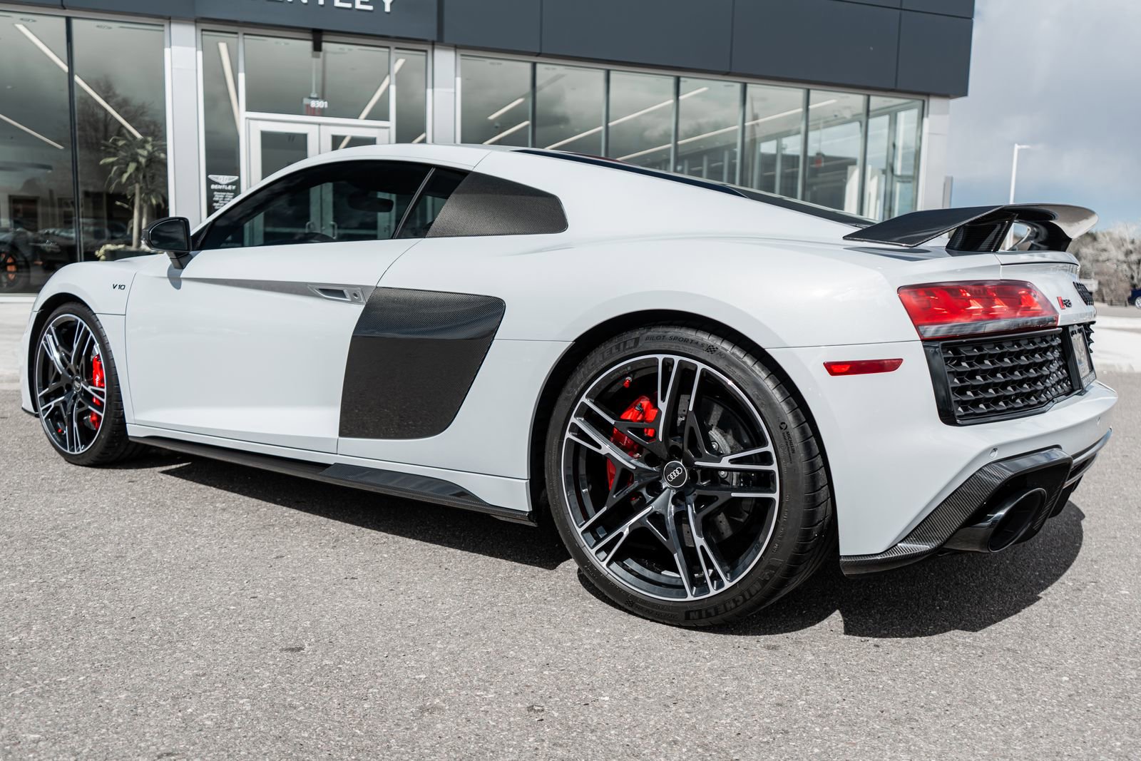 Used 2022 Audi R8 V10 performance image 9