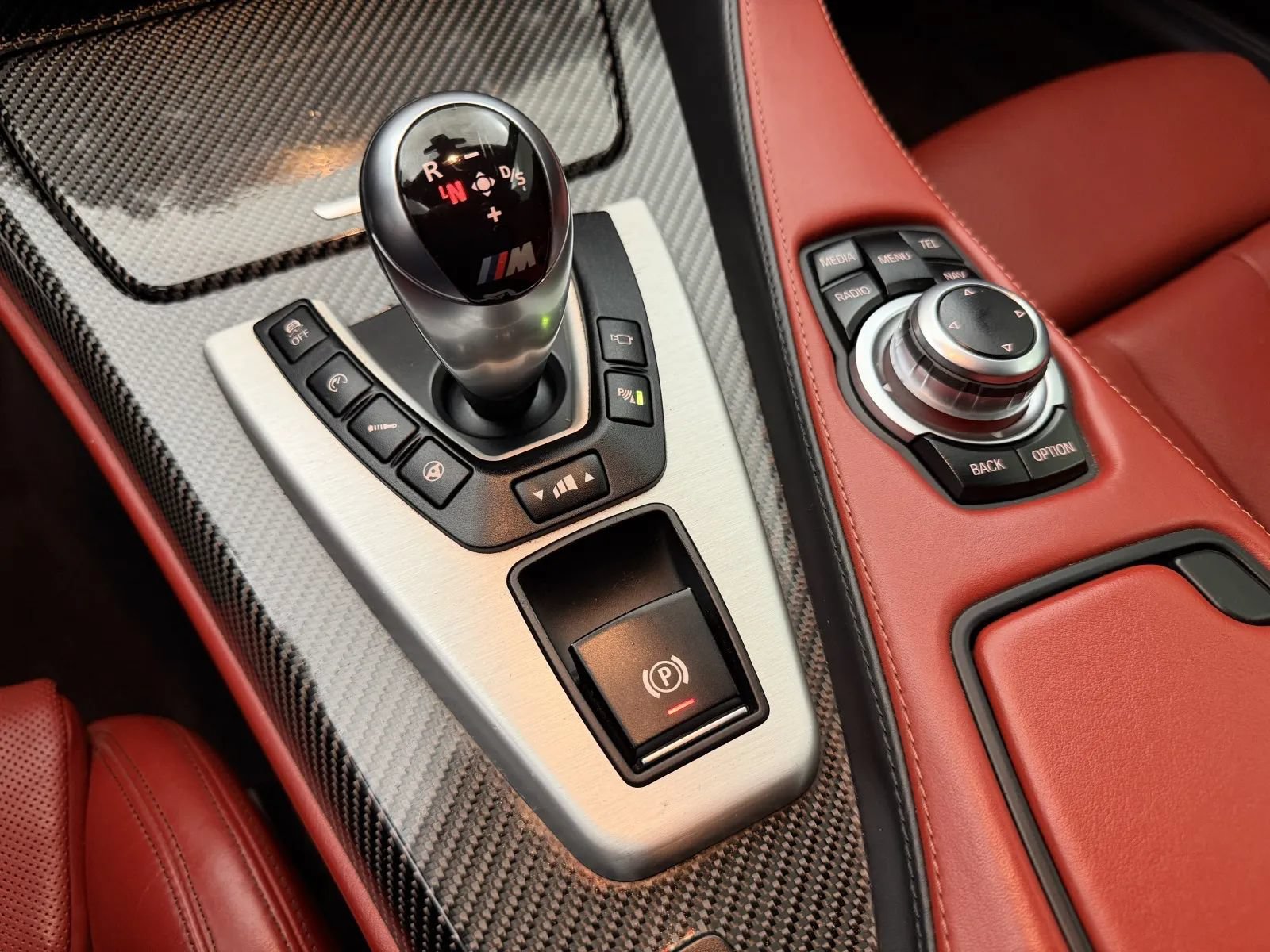 Used 2014 BMW M6 Convertible RWD image 27