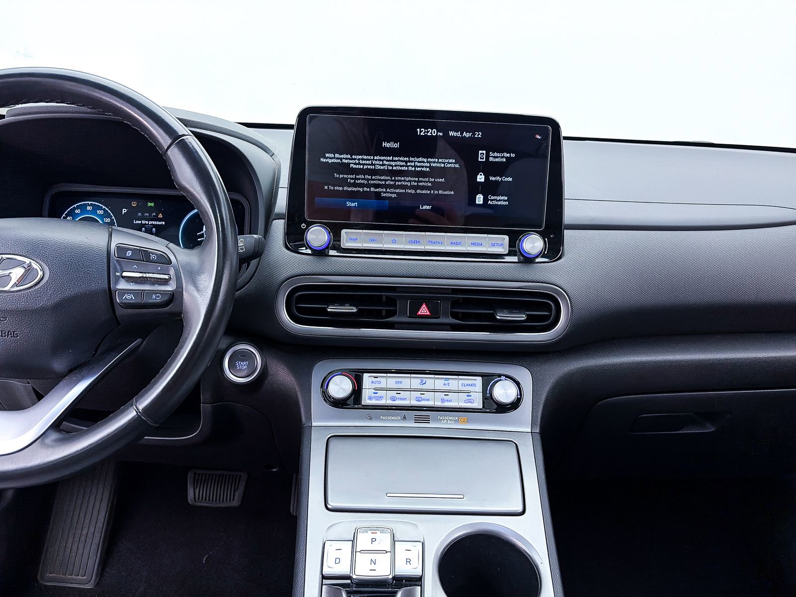 Used 2023 Hyundai Kona SEL FWD image 7