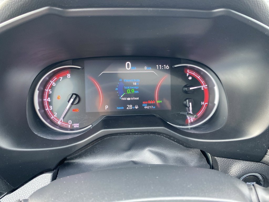 Used 2023 Toyota RAV4 XLE Premium image 27