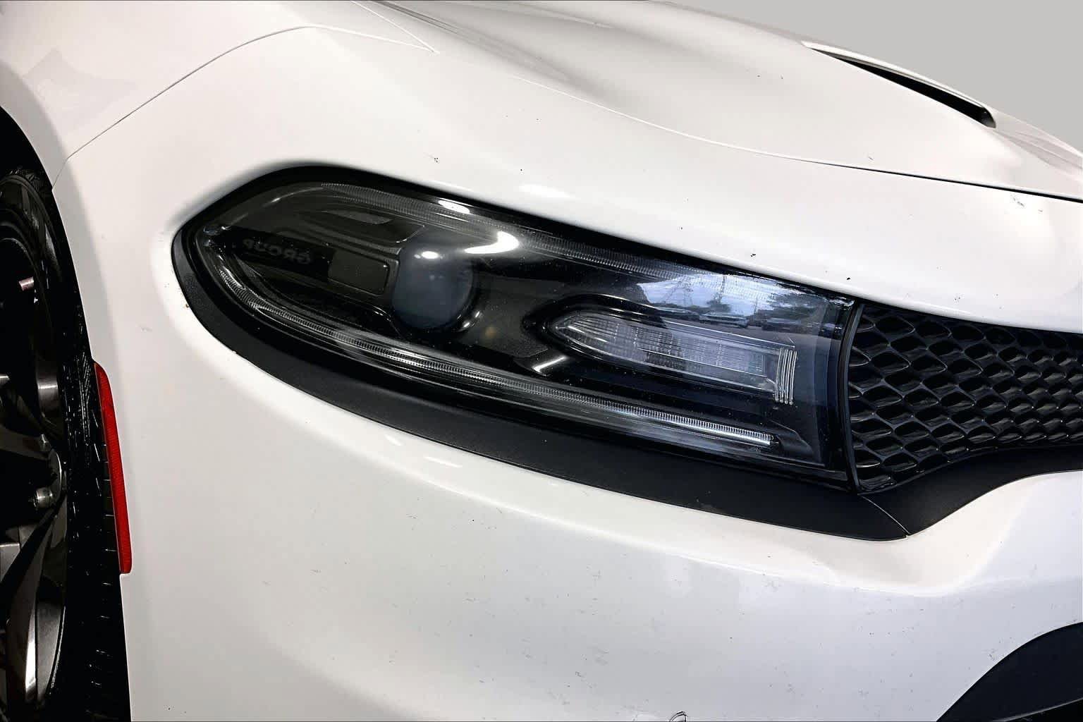 Used 2018 Dodge Charger R/T w/ Plus Group RWD image 27