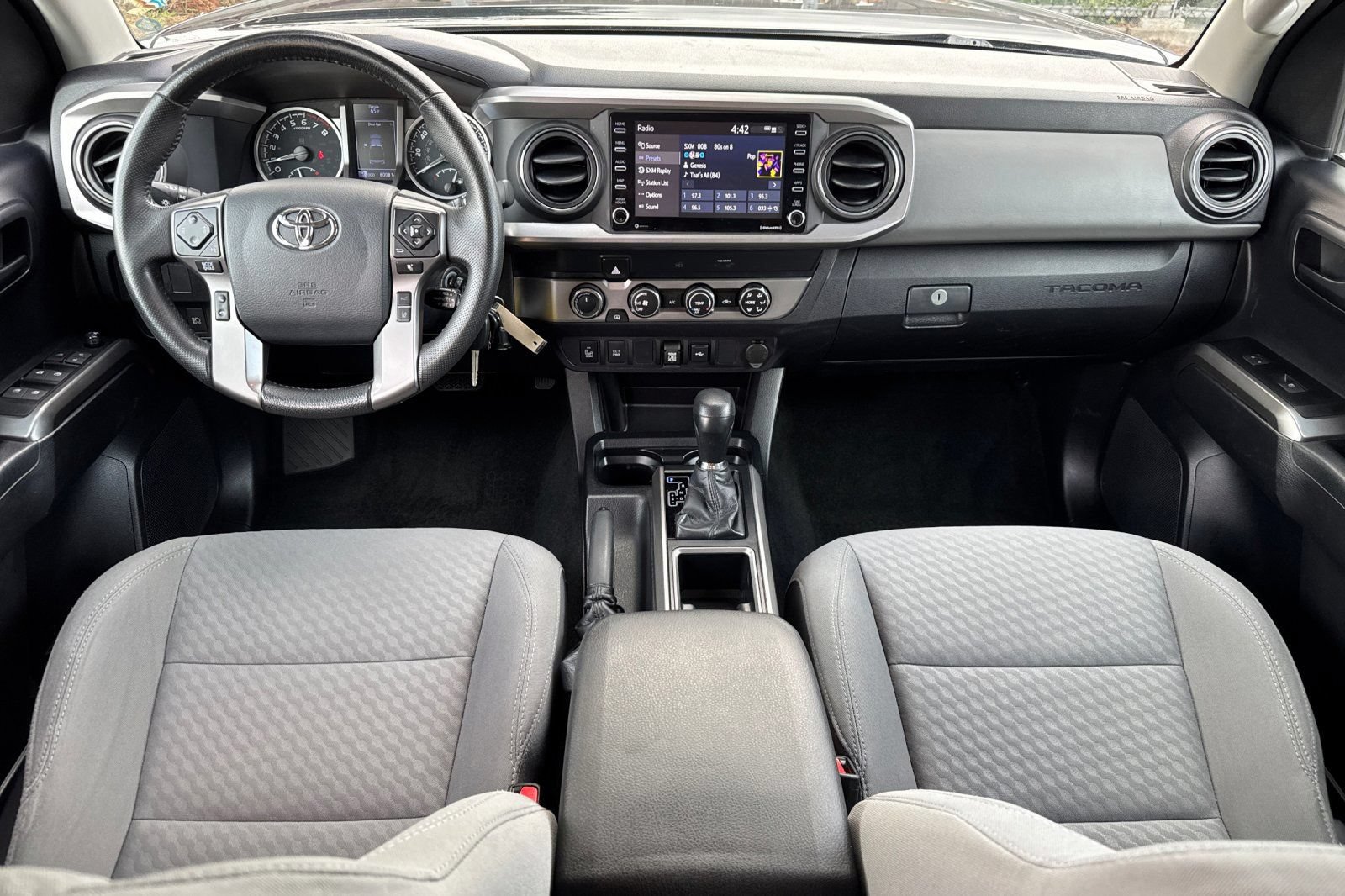 Used 2020 Toyota Tacoma SR5 w/ Technology Package AWD/4WD image 16