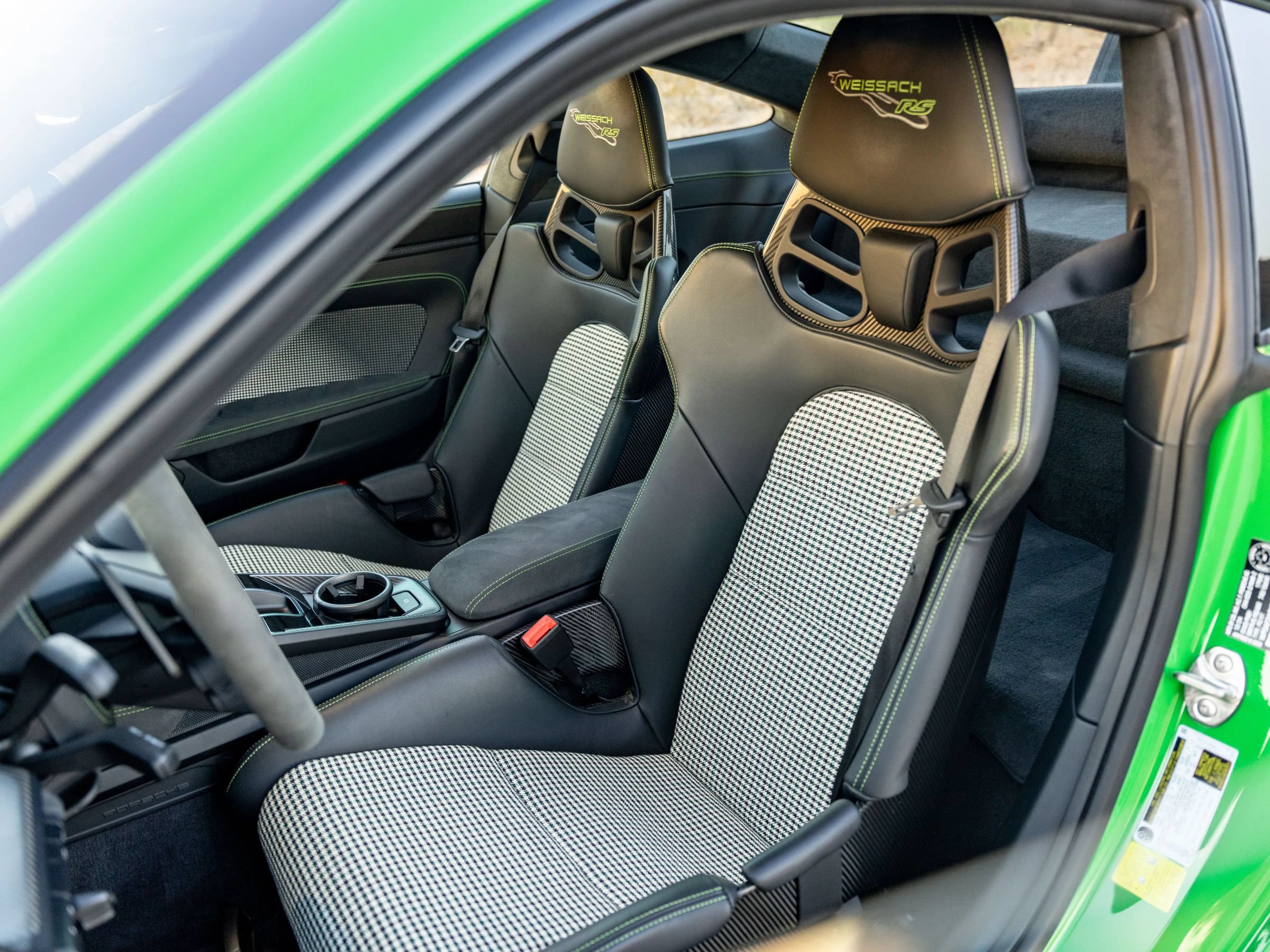 Used 2025 Porsche 911 GT3 RS RWD image 12