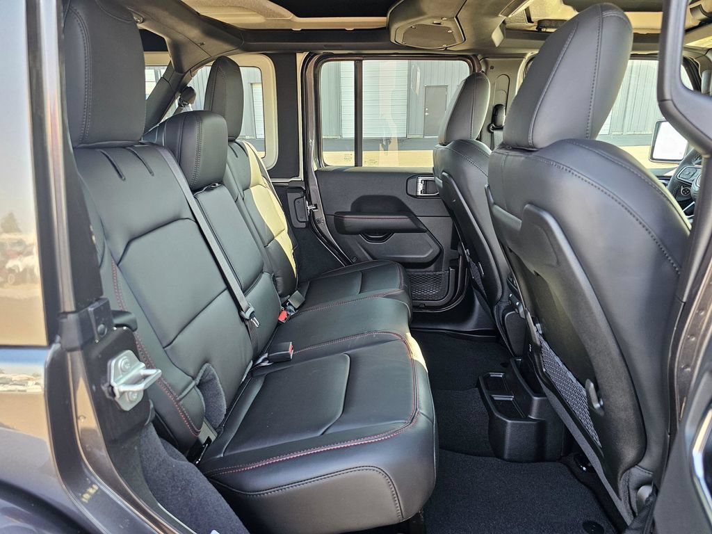New 2025 Jeep Wrangler Unlimited Rubicon AWD/4WD image 14