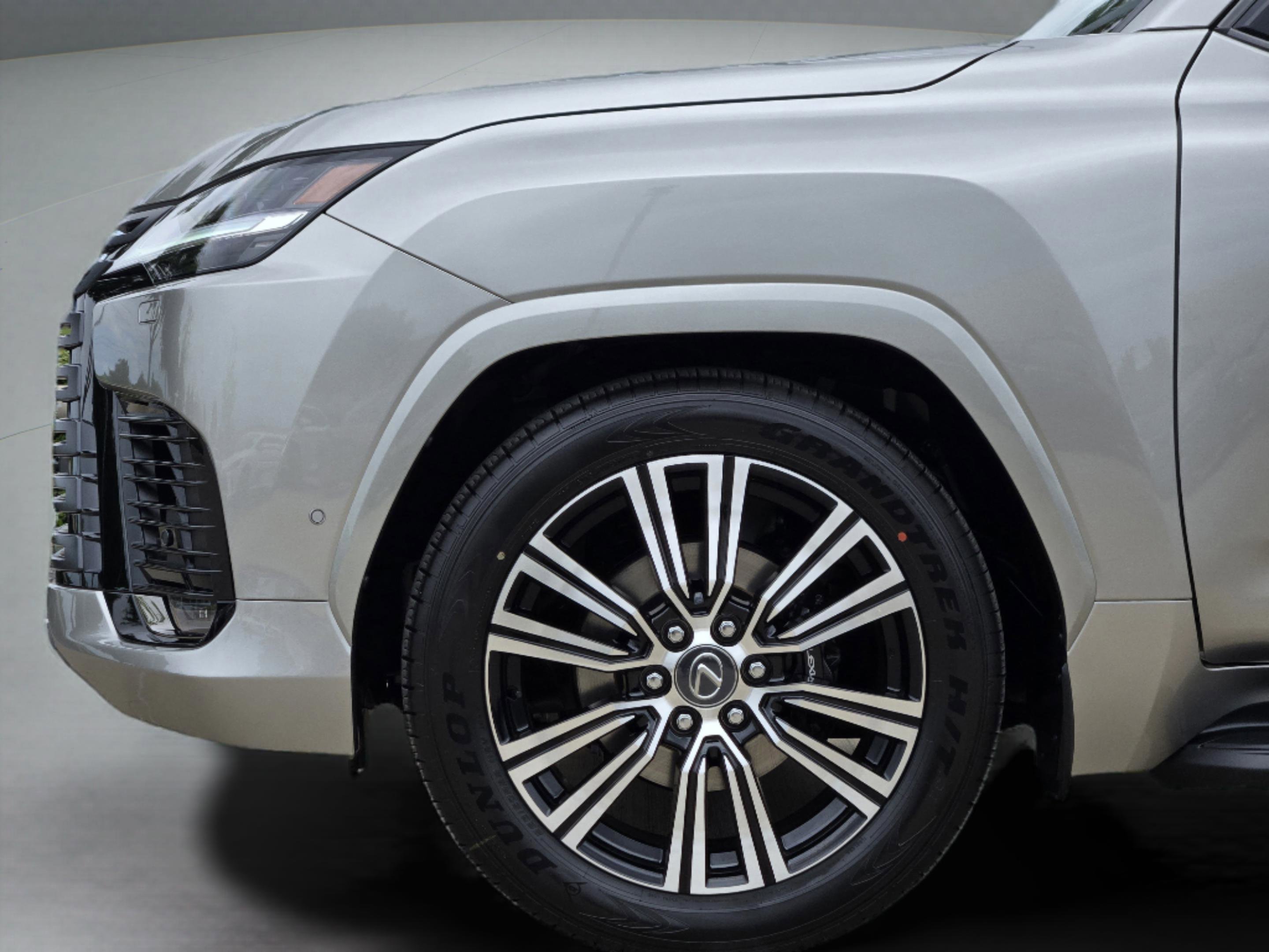 New 2026 Lexus LX 700h Luxury AWD/4WD image 21