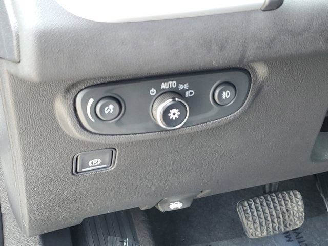 Used 2021 GMC Terrain SLT image 8