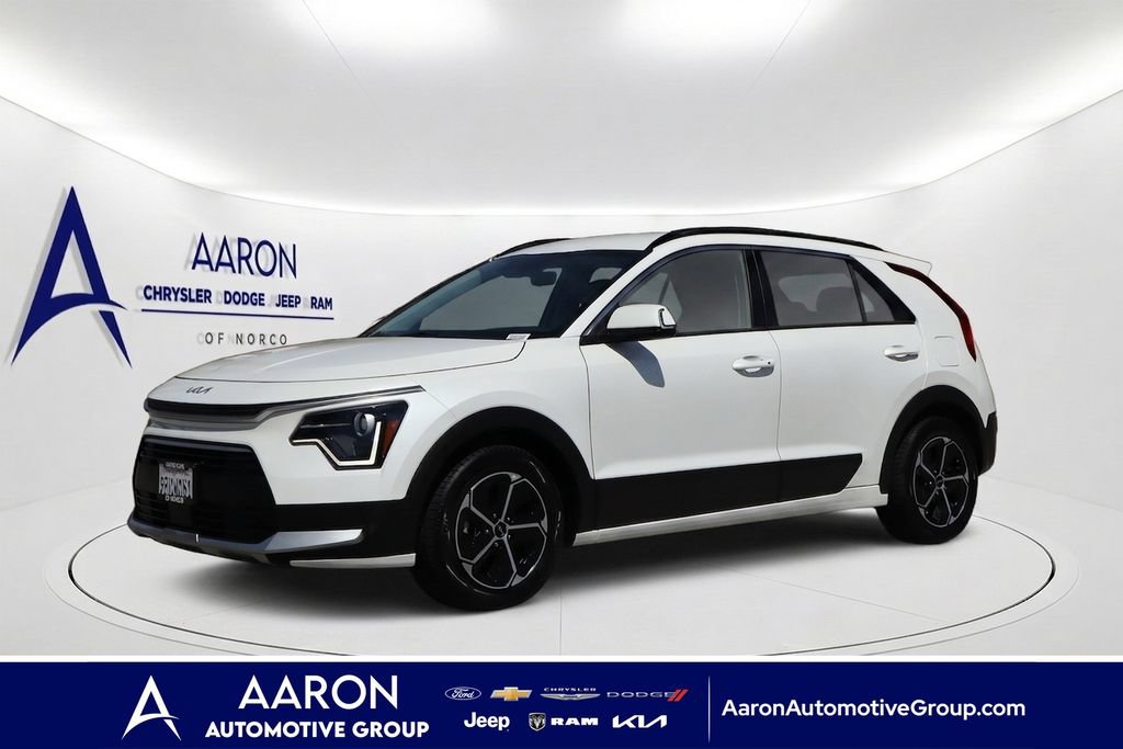Used 2023 Kia Niro EX FWD image 1