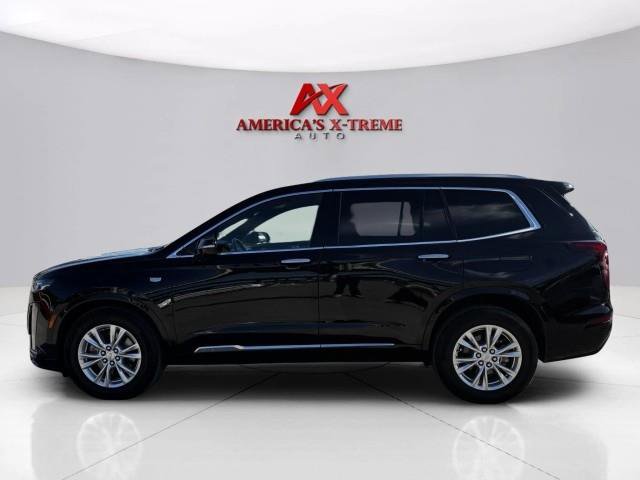Used 2024 Cadillac XT6 Luxury w/ LPO, Floor Liner Package FWD image 2