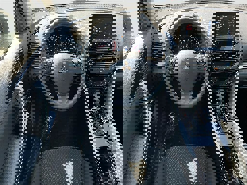 New 2026 Mitsubishi Eclipse Cross LE image 24