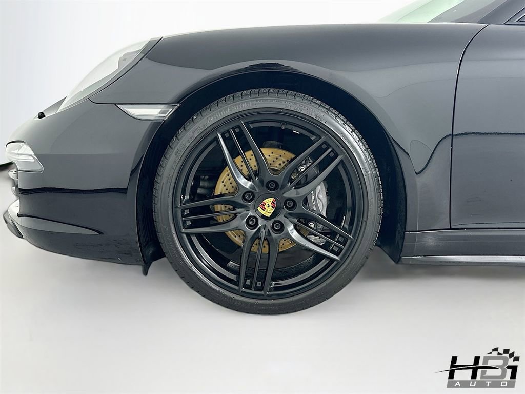 Used 2015 Porsche 911 Carrera 4 image 18