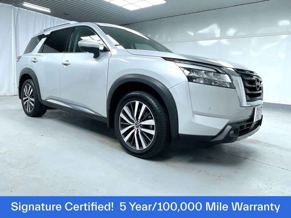 Used 2022 Nissan Pathfinder Platinum w/ Cargo Package