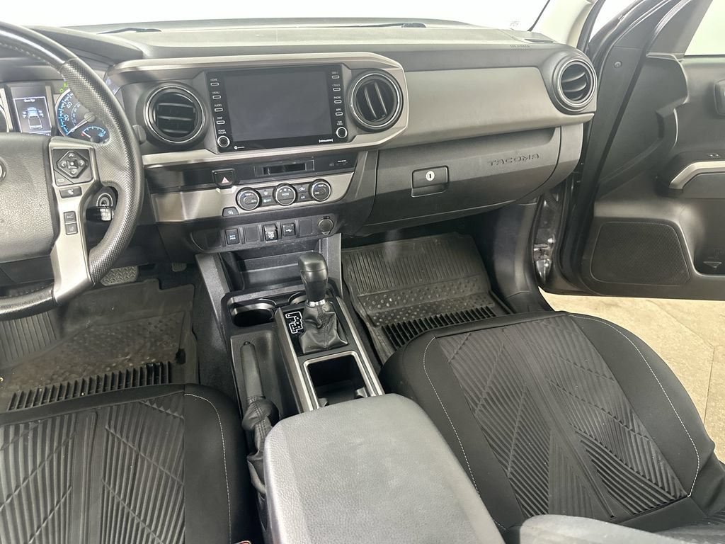 Used 2021 Toyota Tacoma SR5 RWD image 20