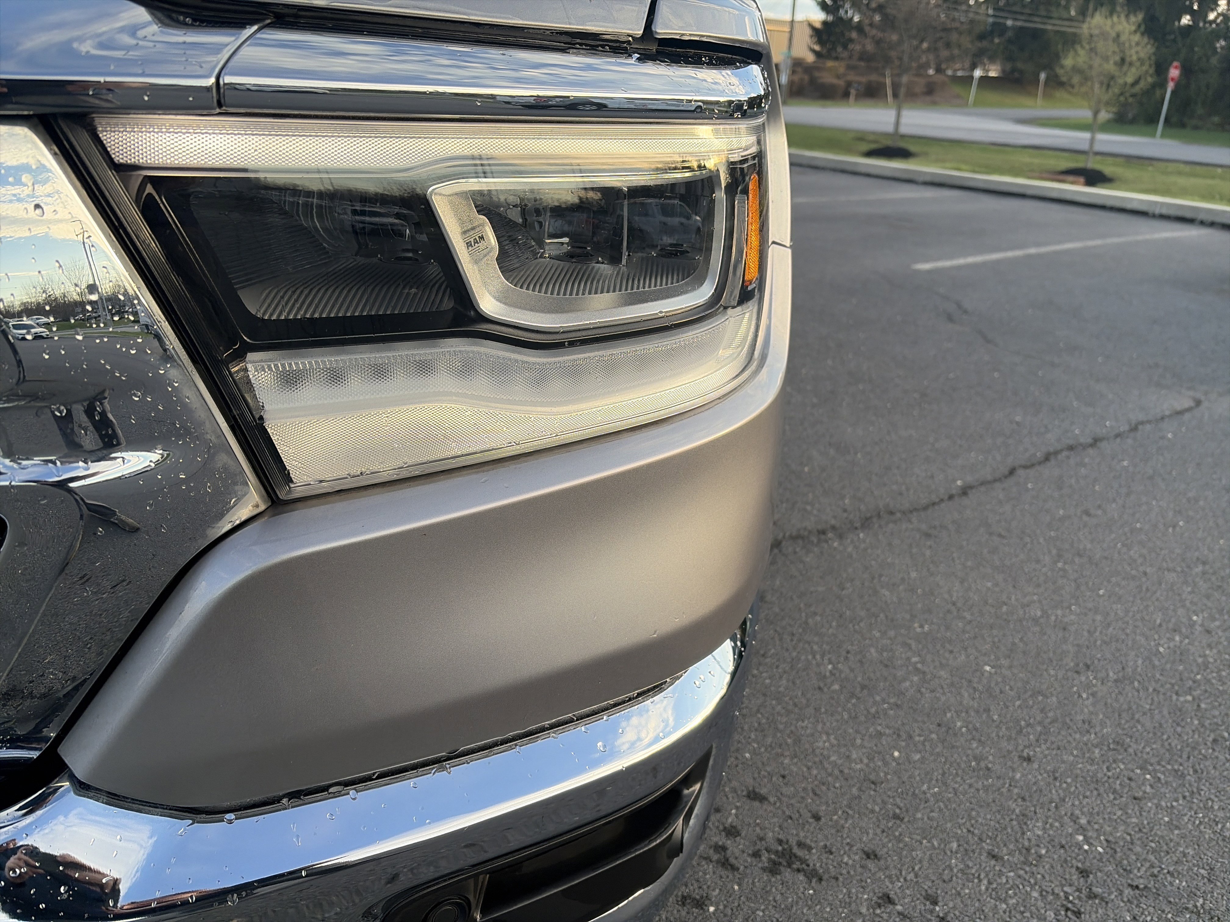 Used 2024 RAM 1500 Laramie image 13