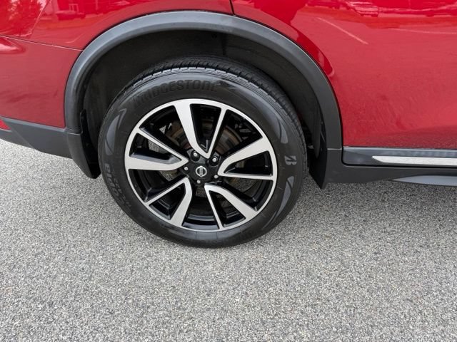 Used 2019 Nissan Rogue SL w/ Premium Package AWD/4WD image 13