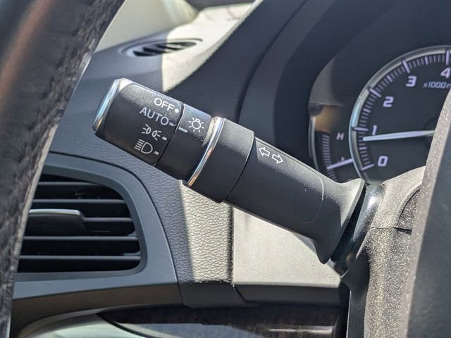 Used 2020 Acura MDX FWD image 29