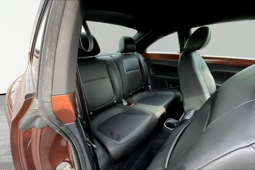 Used 2017 Volkswagen Beetle 1.8T SEL FWD image 23