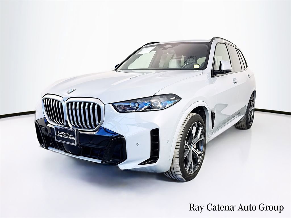 Used 2024 BMW X5 xDrive40i w/ Executive Package image 3