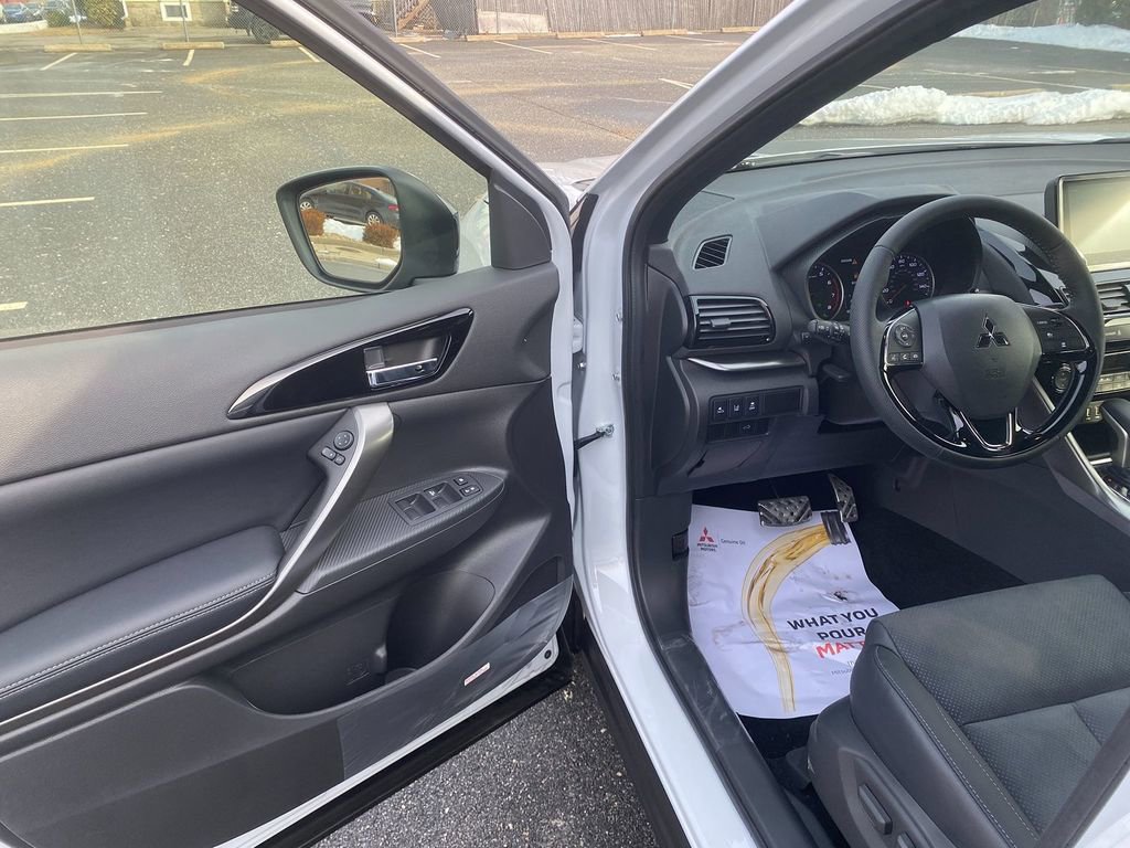 New 2026 Mitsubishi Eclipse Cross Black Edition image 10