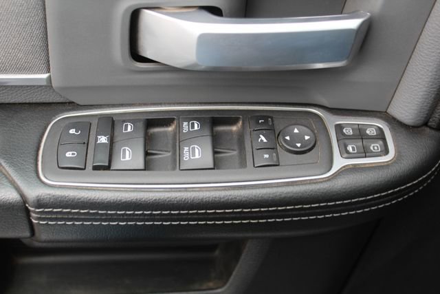 Used 2023 RAM 2500 Big Horn w/ Level 1 Equipment Group AWD/4WD image 39